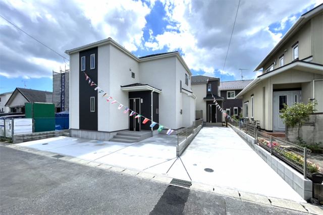 （現地写真）駐車スペース2台分確保！