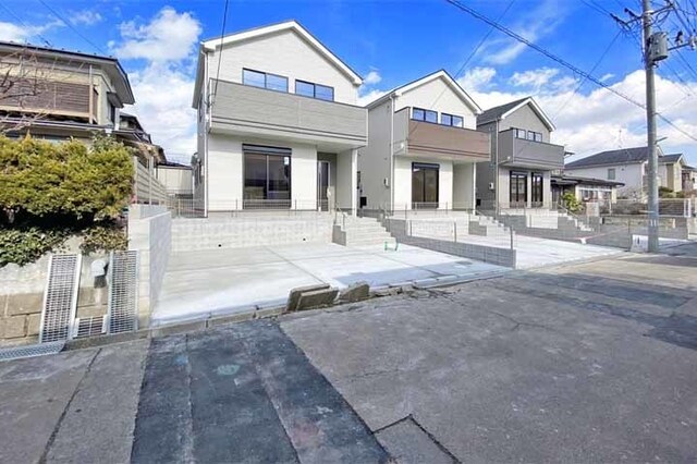 スーパー・金融機関・コンビニまで徒歩9分内！現地（2026年2月）撮影