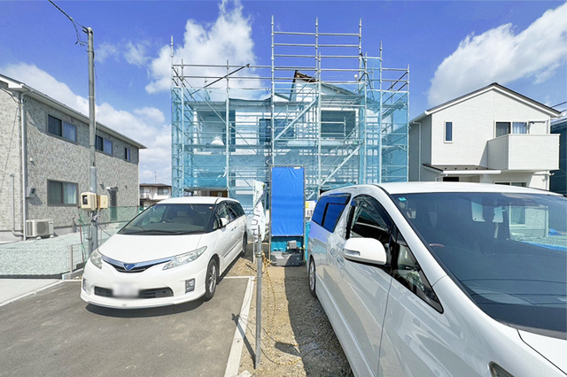 広々55坪以上！前面道も6ｍと駐車もスムーズ！現地（2026年3月）撮影