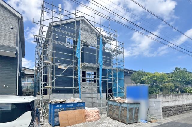 並列駐車2台可能♪お車の出し入れも楽らくできちゃいますね♪現地 （2025年8月）撮影