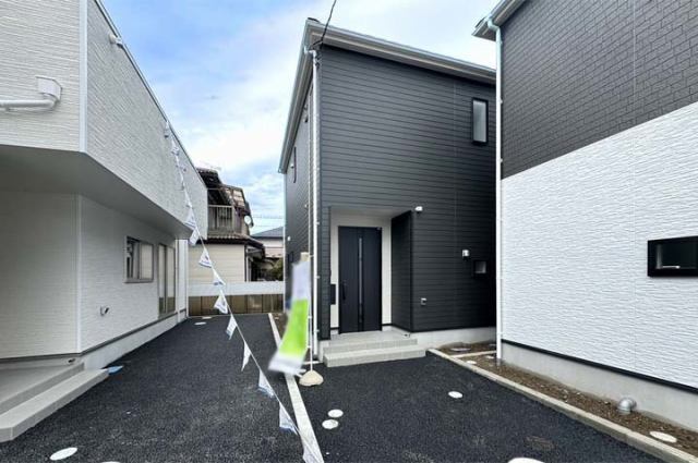 主寝室には大容量のウォークインクローゼットを配置！現地（2025年9月）撮影