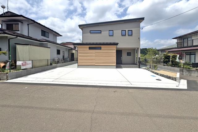 （現地写真）陽当たり良好で開放的な角地！