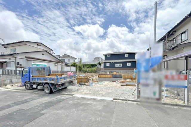 南面庭を完備♪道路に面していないのでプライベートな時間も満喫できます！現地（2026年6月）撮影