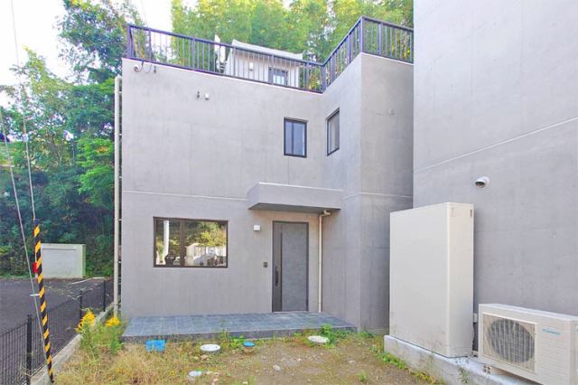 地下鉄東西線川内駅徒歩6分耐久性のある鉄筋コンクリート造現地（2025年10月）撮影