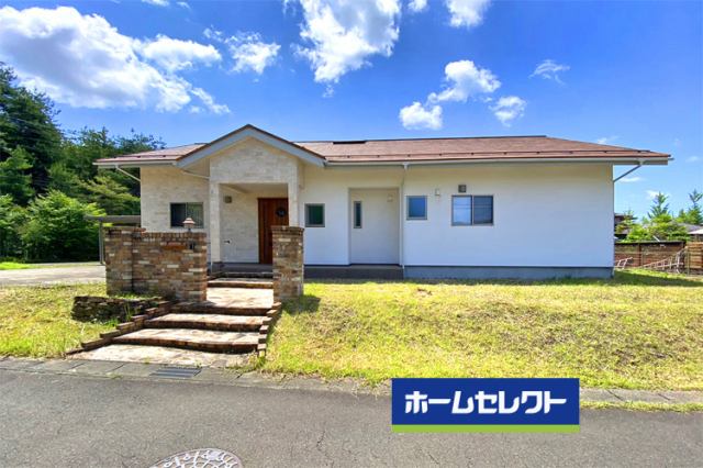 土地は広々255坪オーバー！お庭も広々使える広さです！現地（2023年7月）撮影