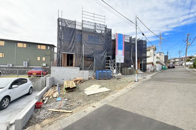 リビングはゆとりの19帖！現地（2025年11月）撮影