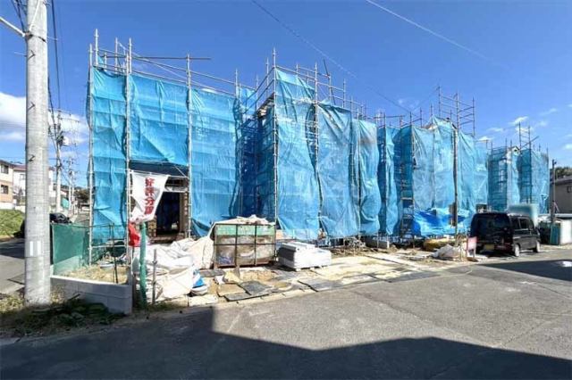 （現地写真）陽当たり良好で開放的な角地♪