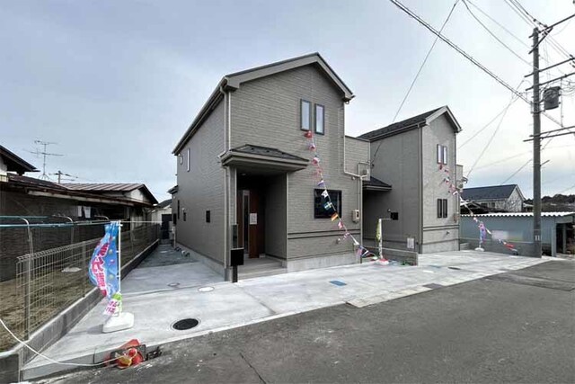 （現地写真）徒歩圏内に生活施設が充実♪