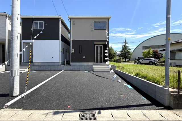 （現地写真）全5棟！ライフスタイルに合わせた間取から選べます♪