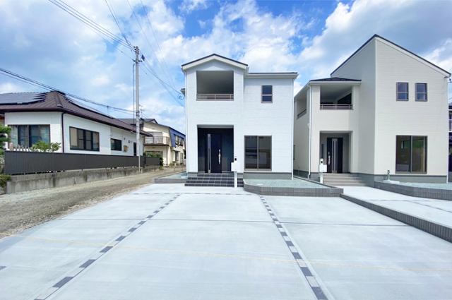 開放的な角地！駐車3台OK!現地（2025年8月）撮影