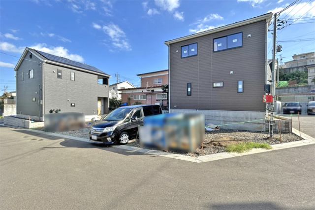 （現地写真）敷地60坪超！並列2台駐車OK！