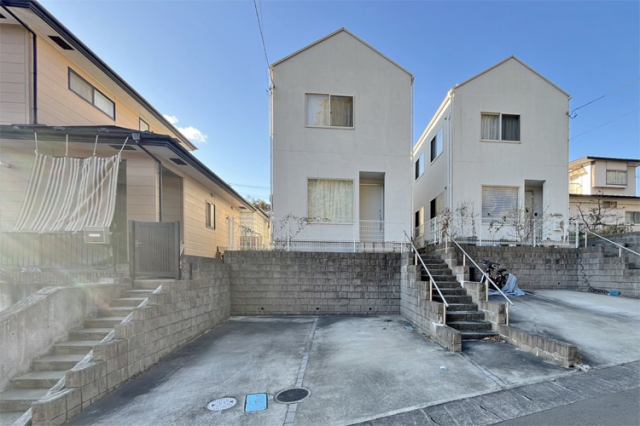子育て世代にも安心の小学校徒歩10分♪大事に住まわれてきた素敵なお家現地（2024年11月）撮影