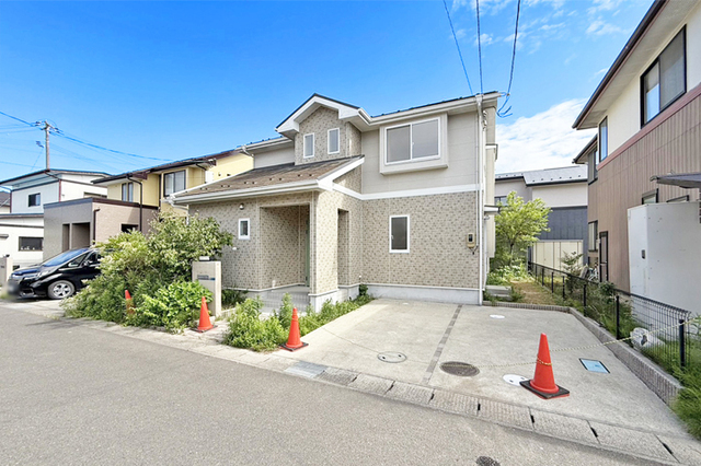 敷地は広々53坪！嬉しいお庭付き♪現地（2026年6月）撮影