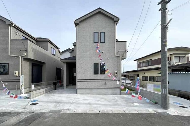 （現地写真）徒歩圏内に生活施設が充実♪