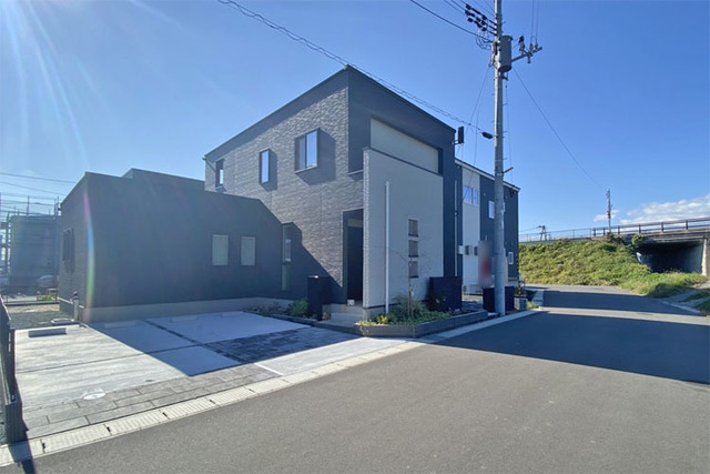 陽認定こども園　徒歩７分ヨークベニマル古川福浦店　徒歩７分現地（2025年11月）撮影