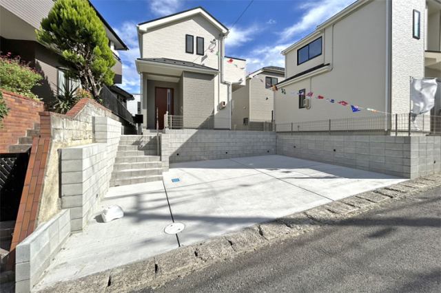 （現地写真）小学校まで徒歩7分！通学安心♪