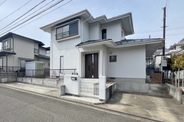 駐車3台以上！大きなお庭も完備！現地（2025年3月）撮影