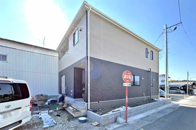 （現地写真）角地で明るく開放的♪