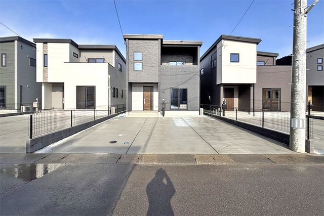 （現地写真）並列3台駐車OK！